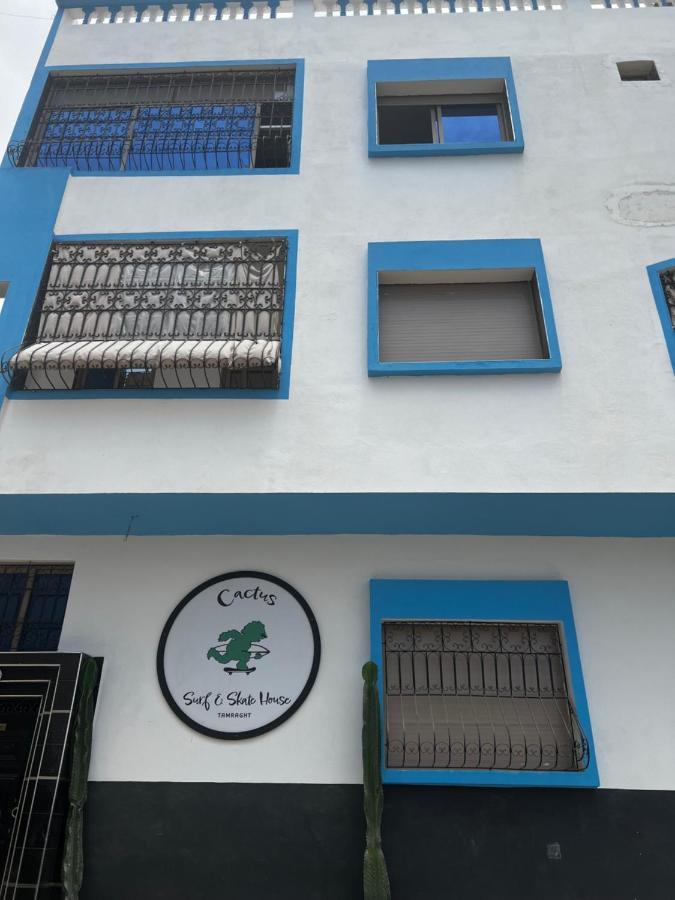 Cactus Surf House Pansiyon Tamraght Dış mekan fotoğraf
